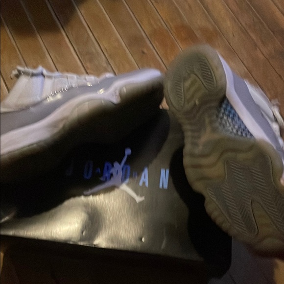 White Athletic Sneakers - Picture 4 of 4